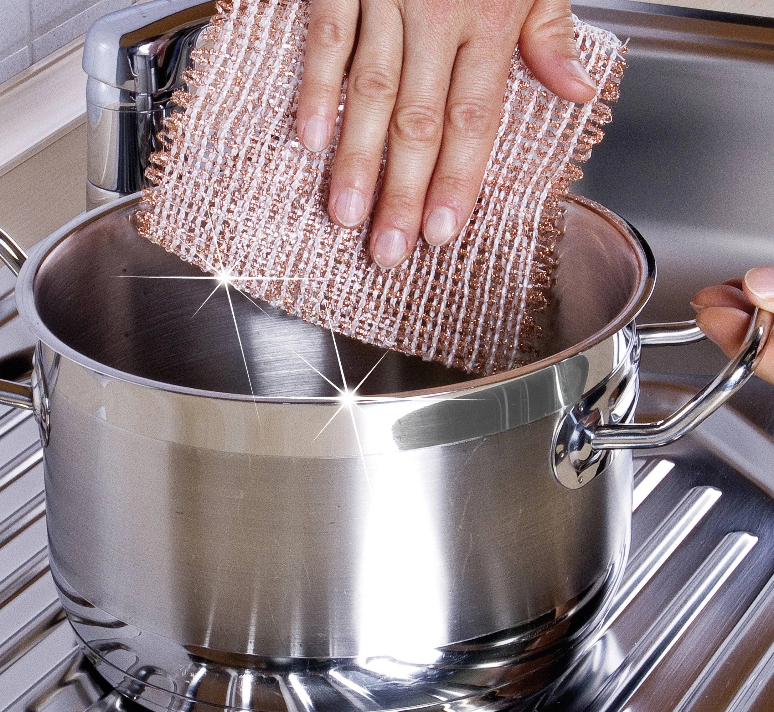 Pribor za čišćenje kuhinje