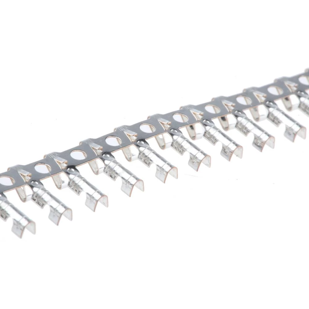 MOL Power & Signal Sol. Molex Sadržaj: 1 St. slika