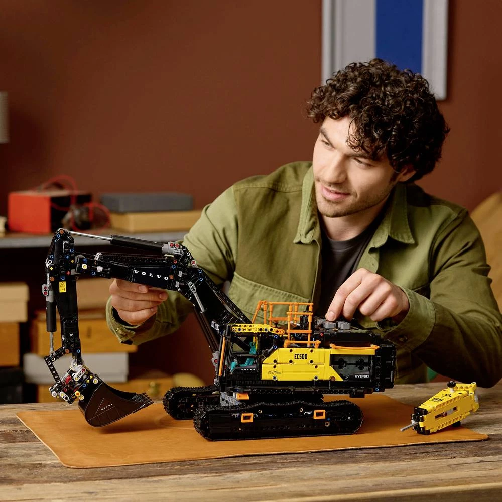 Conrad Product Image