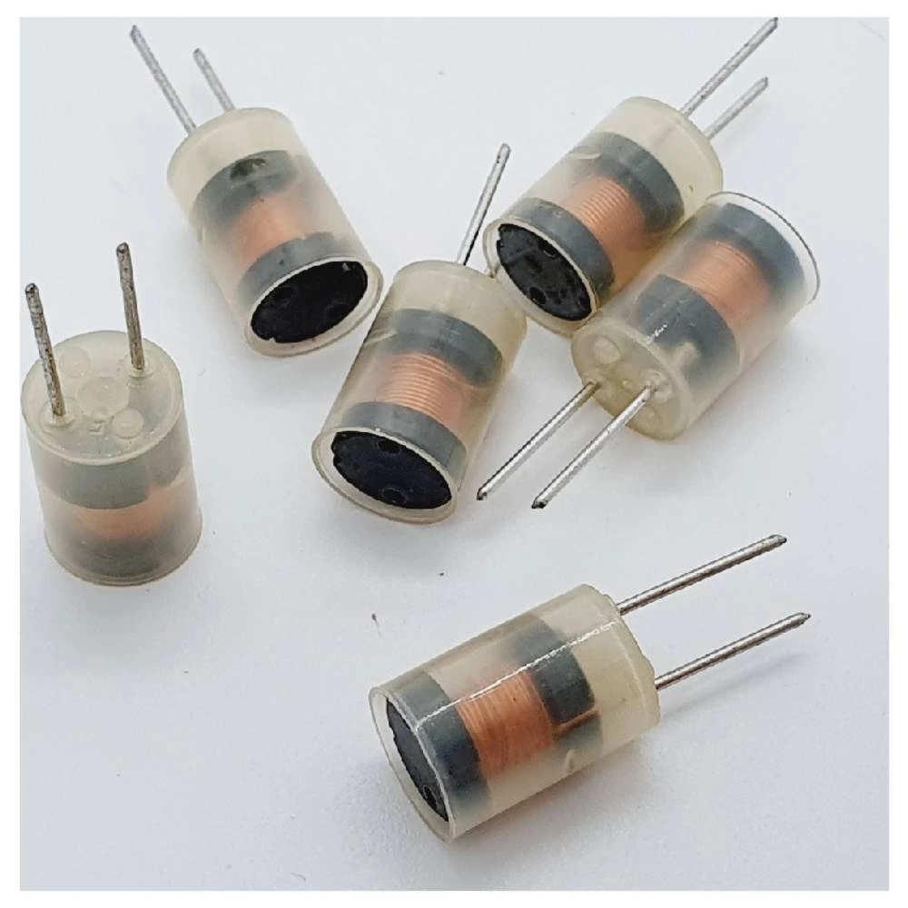 Fastron 09P/F-472J-51 09P/F-472J-51 induktor 1 kom. slika