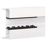 Hager BRN6521019016 Parapetna lajsna ugradnja osnovnog profila PVC 65x210mm prometno bijela Hager BRN6521019016 zidni nadžbukni kanal donji dio (D x Š) 2000 mm x 210 mm 2 m bijela